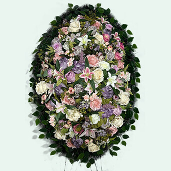 Венок из искусственных цветов